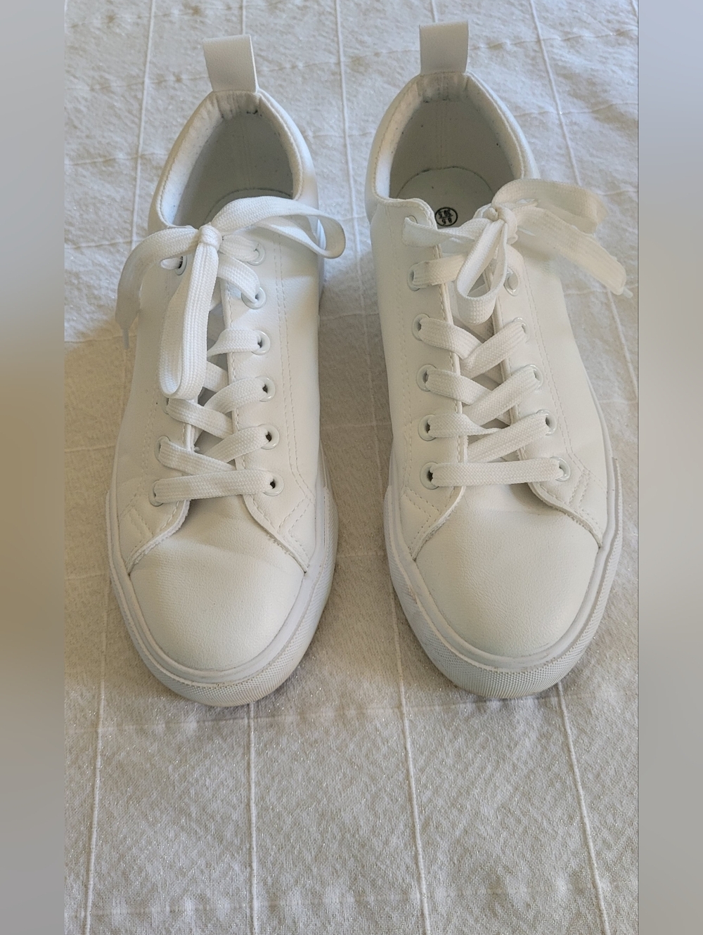 Classic White Women's Low-Top Sneakers